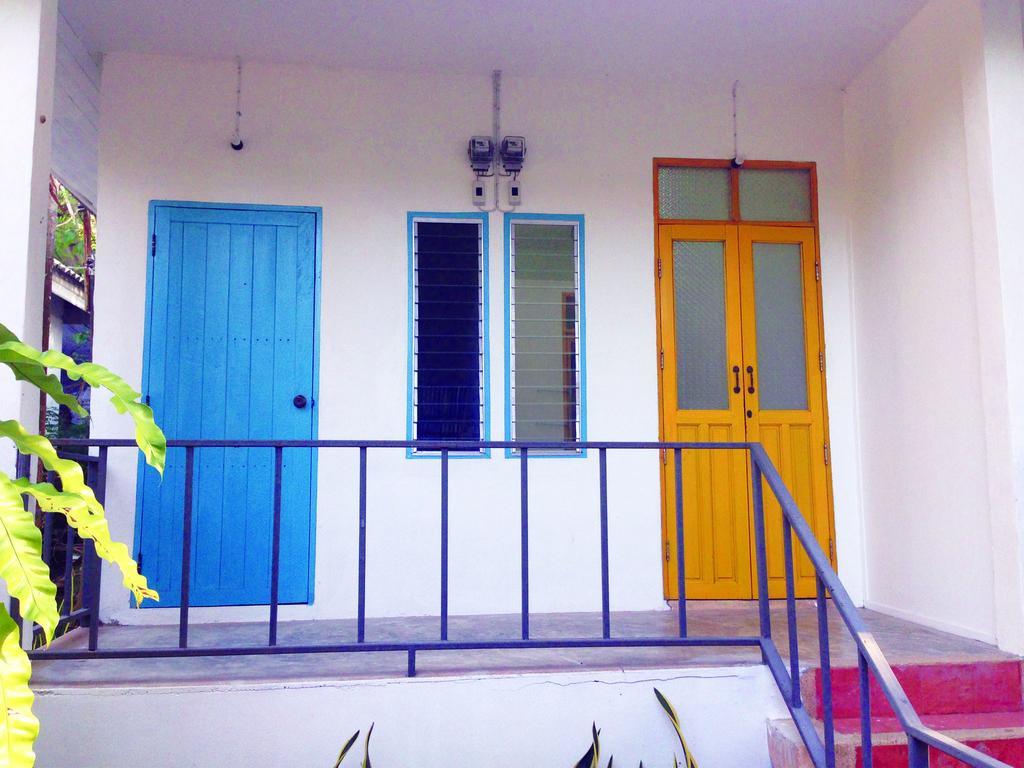 Sleepyowl Hostel Ban Bang Bao  외부 사진